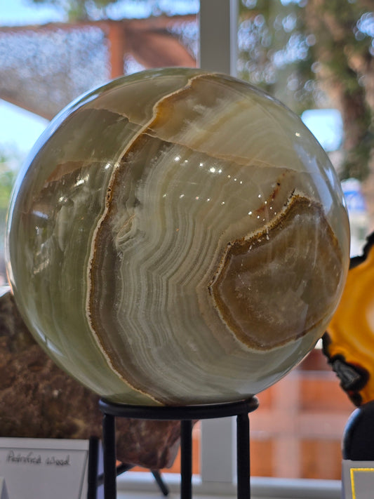 HL Banded Calcite (Mex Onyx) Sphere