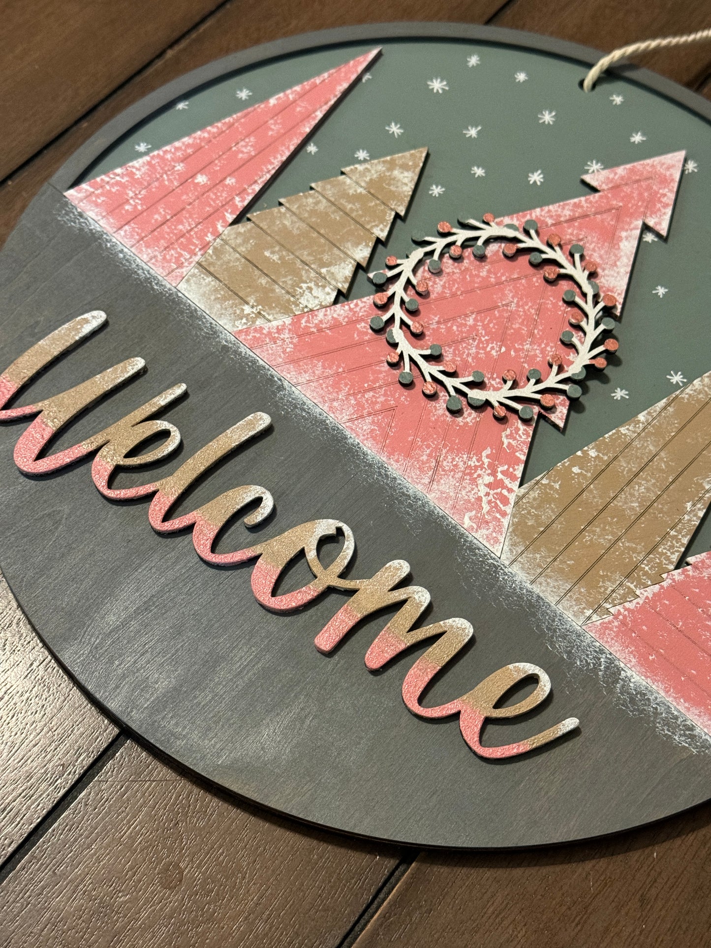 HE Layered winter door sign Class 12/6