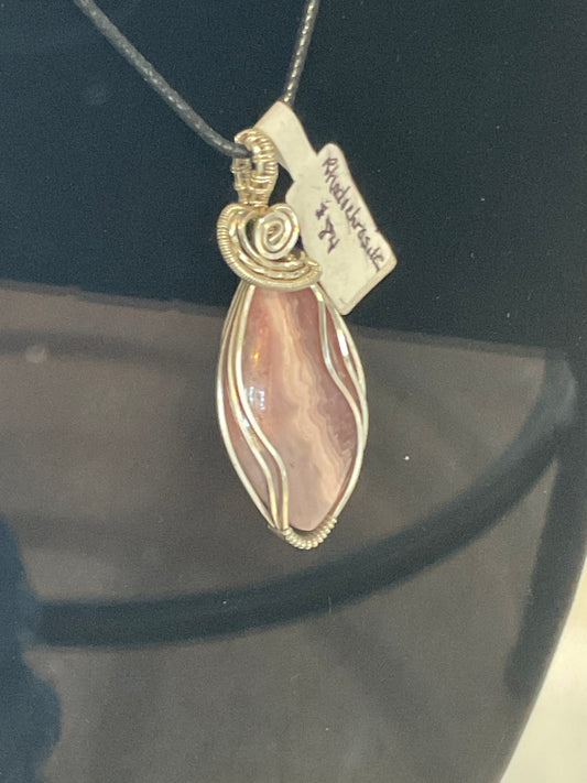 HL Rhodoehrosite silver pendant