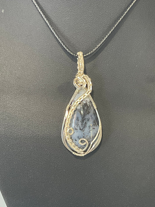 HL Dendritic agate silver pendant